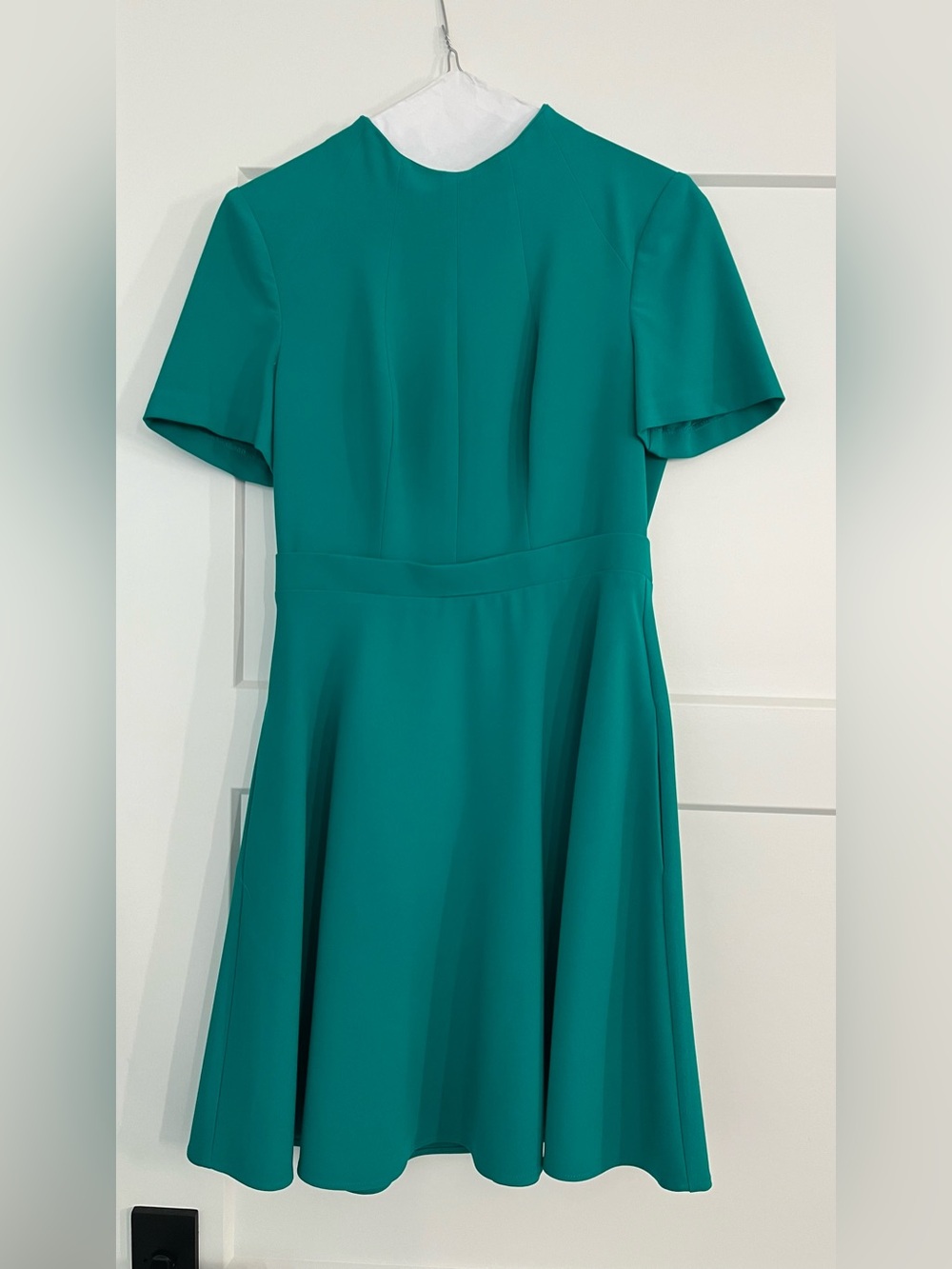 Black Halo Mayra Short Sleeve Green Fit-and-Flare Dress, Size 6 - Picture 2 of 5